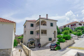 Apartments by the sea Postira, Brac - 22161